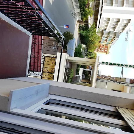 Cangini Διαμέρισμα *