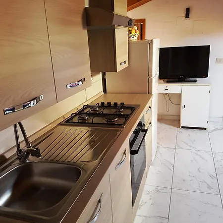 Cangini Διαμέρισμα *