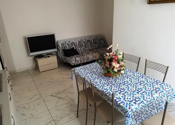 Cangini Daire *